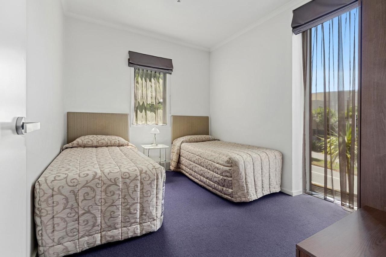 Amethyst Court Motor Lodge Porirua Room photo